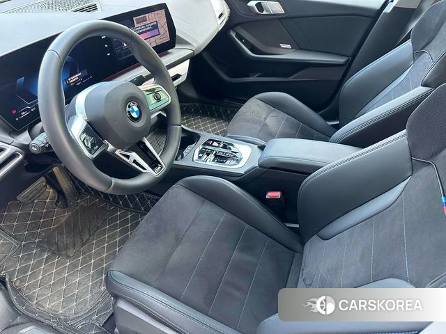 BMW 2 series 2025 Синий из Китая