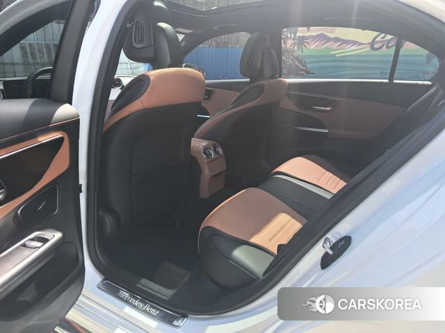 Mercedes-Benz Class C 2022 Белый из Китая