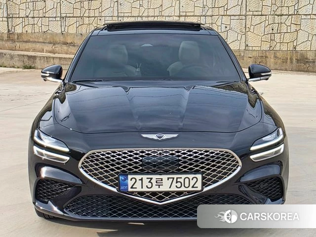 Genesis The New G70 2024 Черный из Кореи
