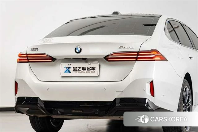 BMW 5 series 2025 Белый из Китая