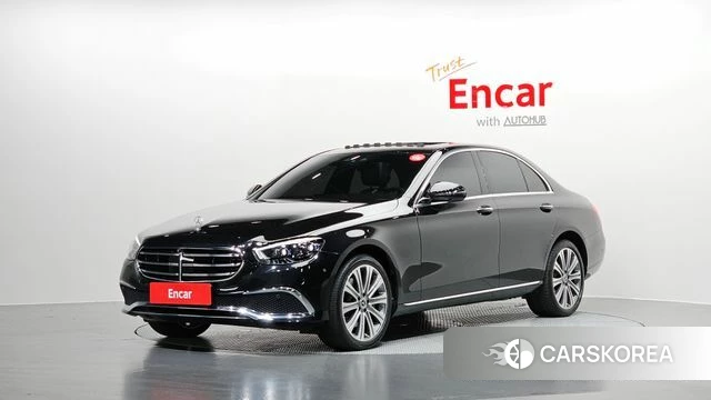 Mercedes-Benz E-Class W213 2023 Черный из Кореи