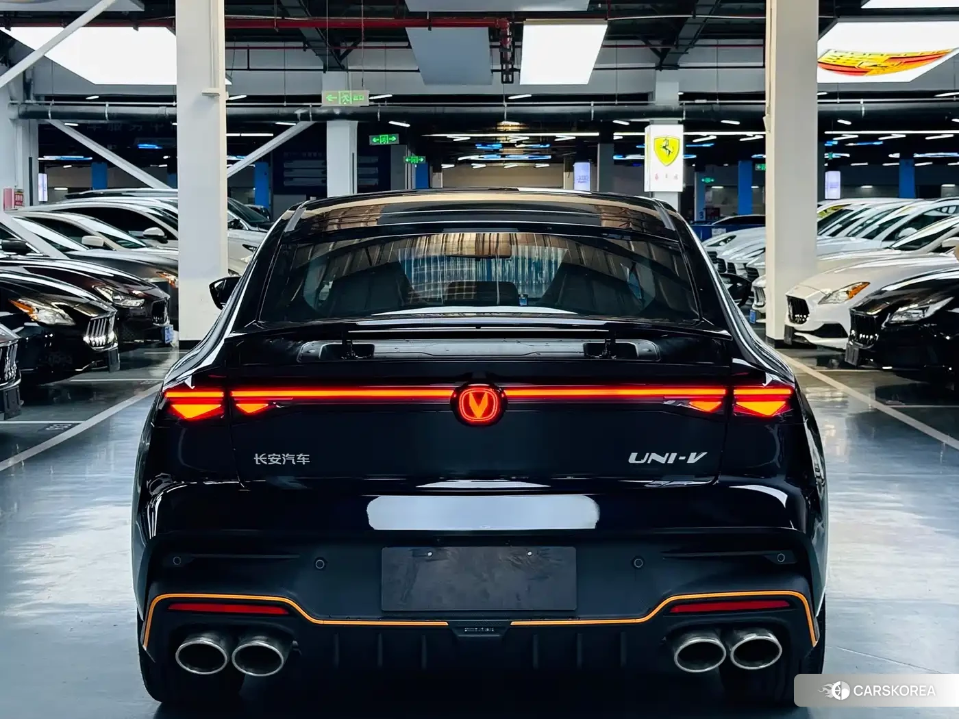 Chang'an UNI-V 2026 Черный из Китая