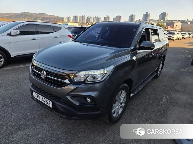 Ssangyong Rexton Sports 2019 Серый из Кореи
