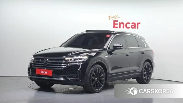 Volkswagen Touareg 3rd generation 2023 Черный из Кореи