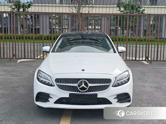 Mercedes-Benz Class C 2021 Белый из Китая