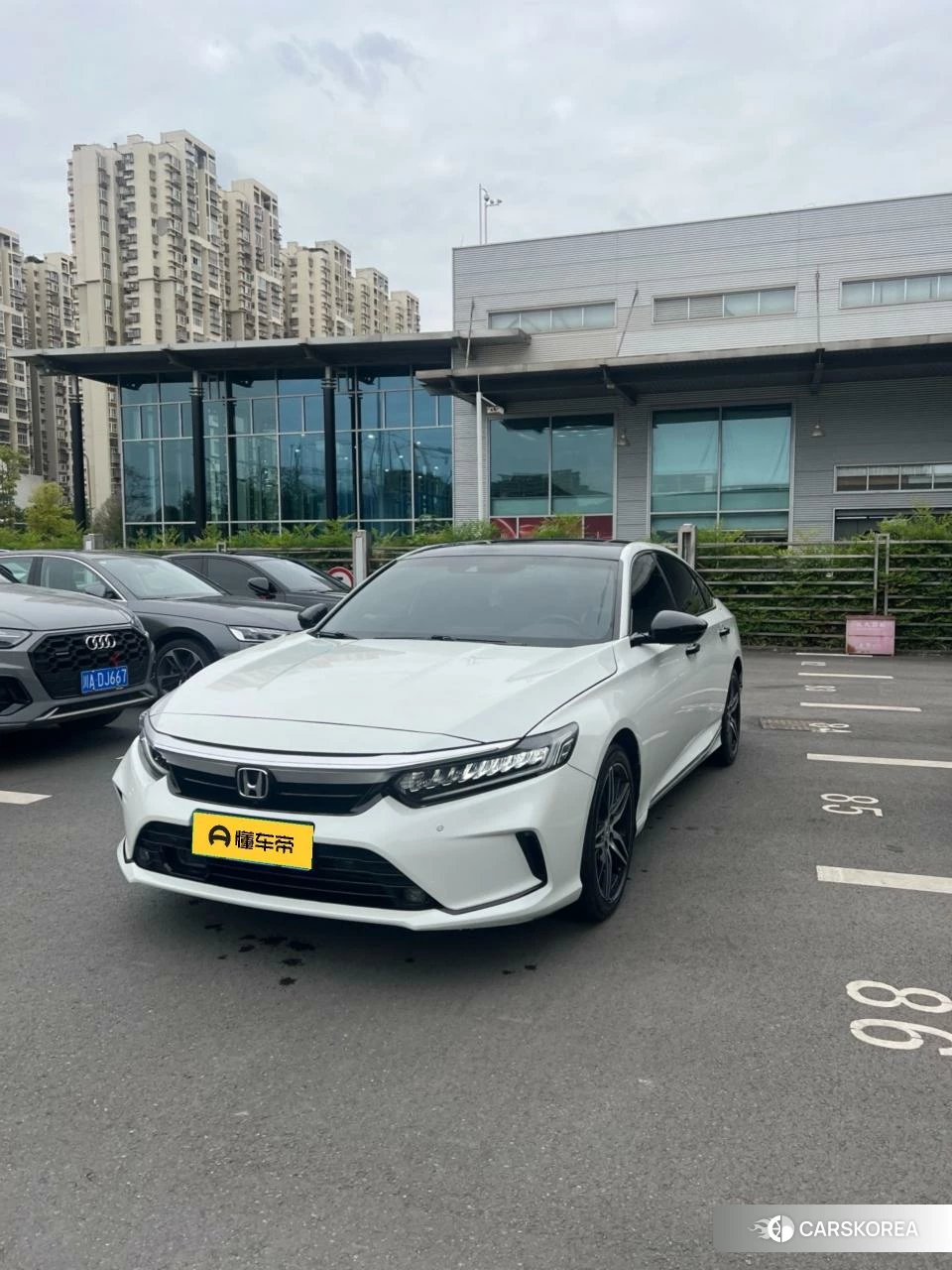 Honda Inspire 2021 Белый из Китая