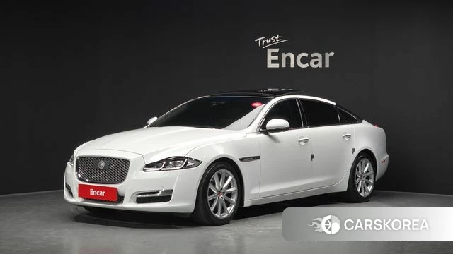 Jaguar All New XJ 2019 Белый из Кореи