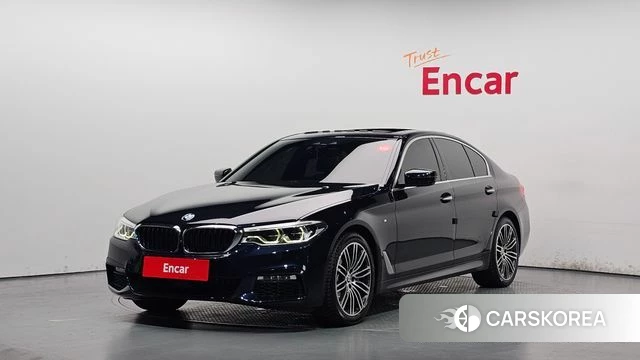 BMW 5 Series (G30) 2018 Черный из Кореи
