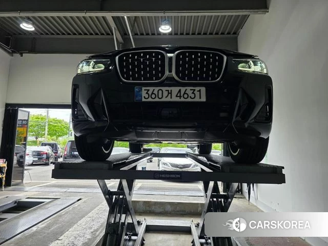 BMW X4 (G02) 2025 Черный из Кореи