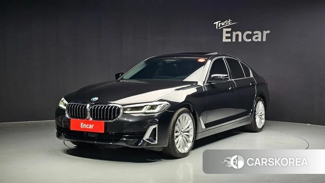 BMW 5 Series (G30) 2023 Черный из Кореи