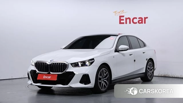 BMW 5 Series (G60) 2024 Белый из Кореи