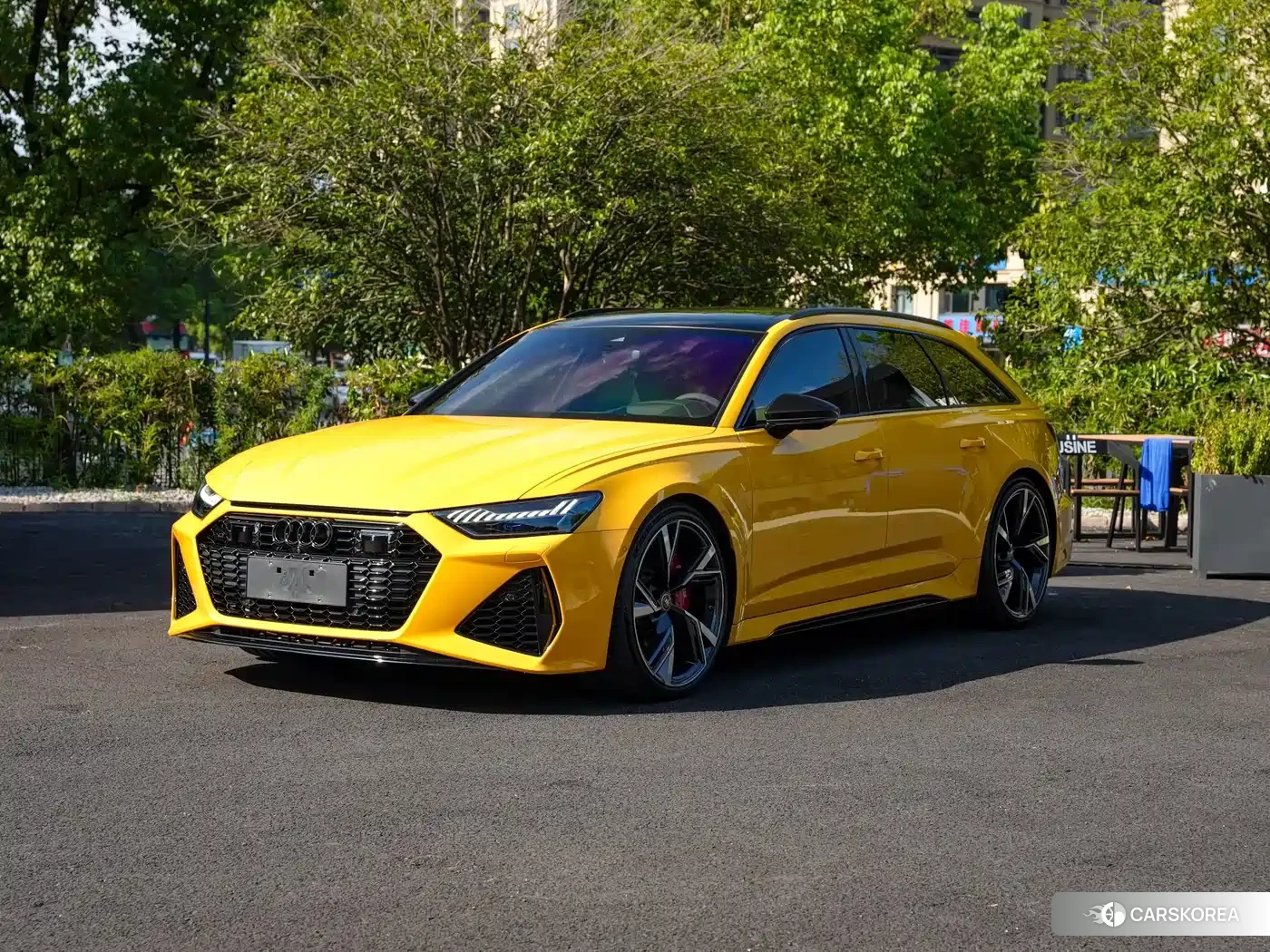 Audi RS 6 2023 Yellow/orange из Китая