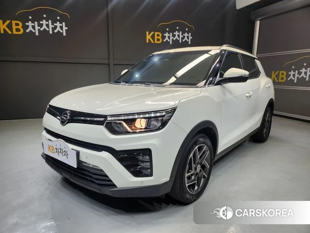 Ssangyong Berry New Tivoli 2023 Жемчужный цвет из Кореи