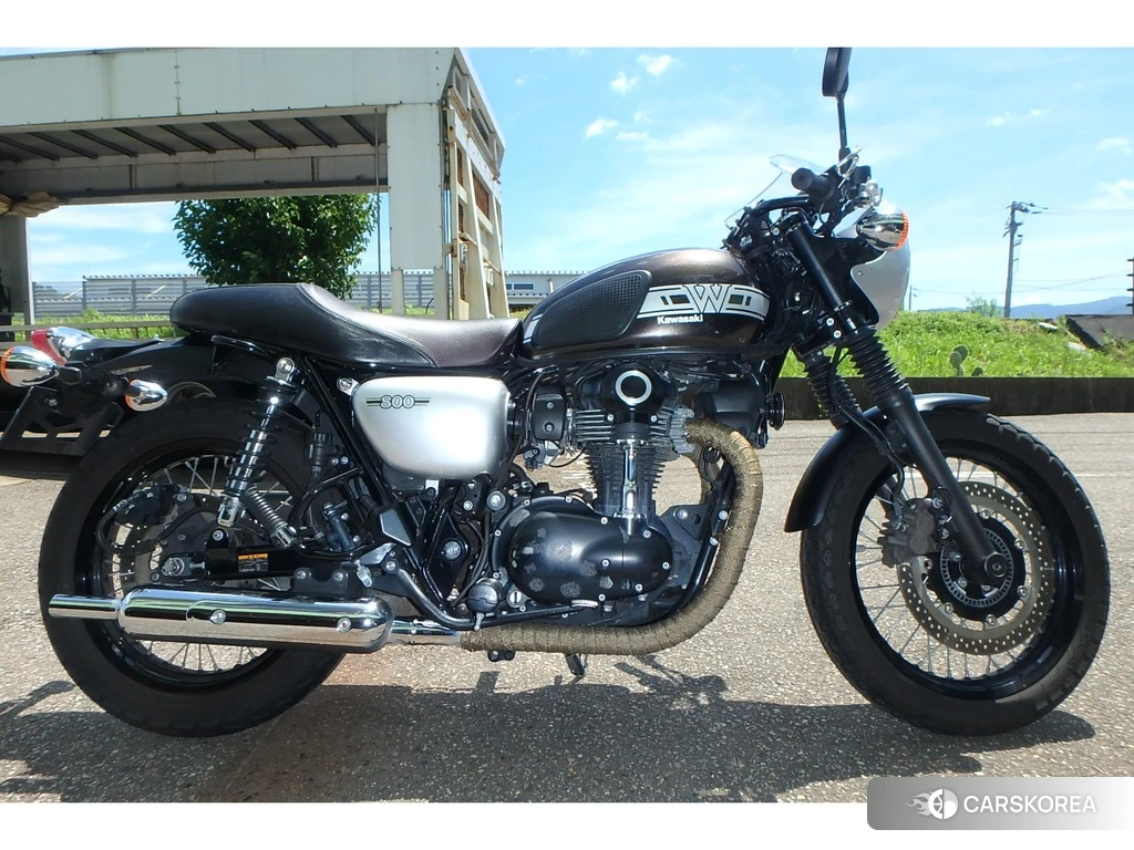 Проданный Kawasaki W800 CAFE 2020 из Японии