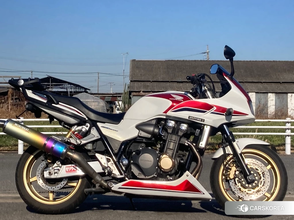 Проданный Honda CB1300SF BOLDOR ABS 2013 из Японии, фото 2