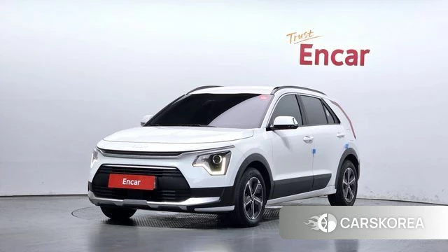 Kia Di Ol Nu Niro 2023 Белый из Кореи