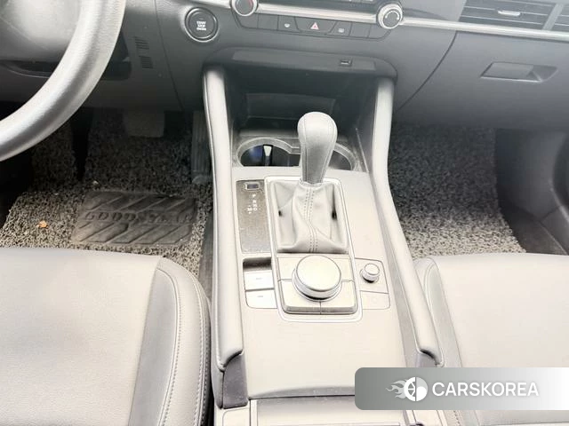 Mazda 3 Angkesaila 2021 Серебристо-серый из Китая