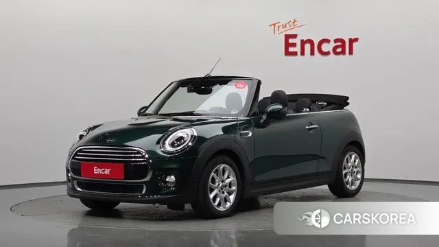 Mini Cooper Convertible 2019 Темно-зеленый из Кореи