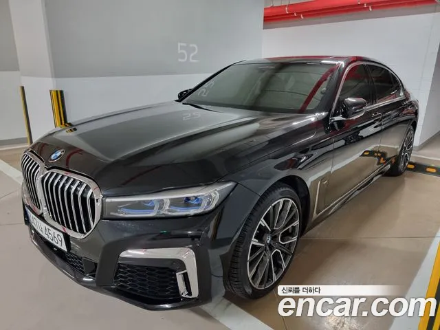 BMW 7 Series (G11) 2022 Черный из Кореи