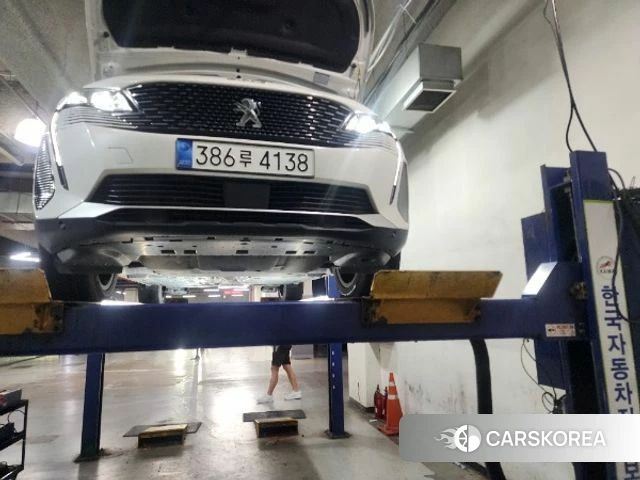 Peugeot 3008 second generation 2022 Белый из Кореи