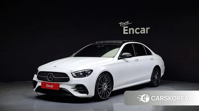 Mercedes-Benz E-Class W213 2023 Белый из Кореи