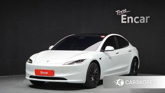 Tesla Model 3 2024 Белый из Кореи