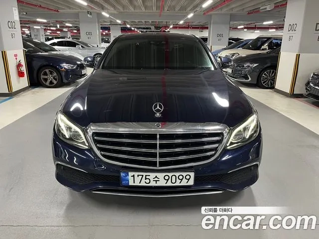 Mercedes-Benz E-Class W213 2018 Синий из Кореи