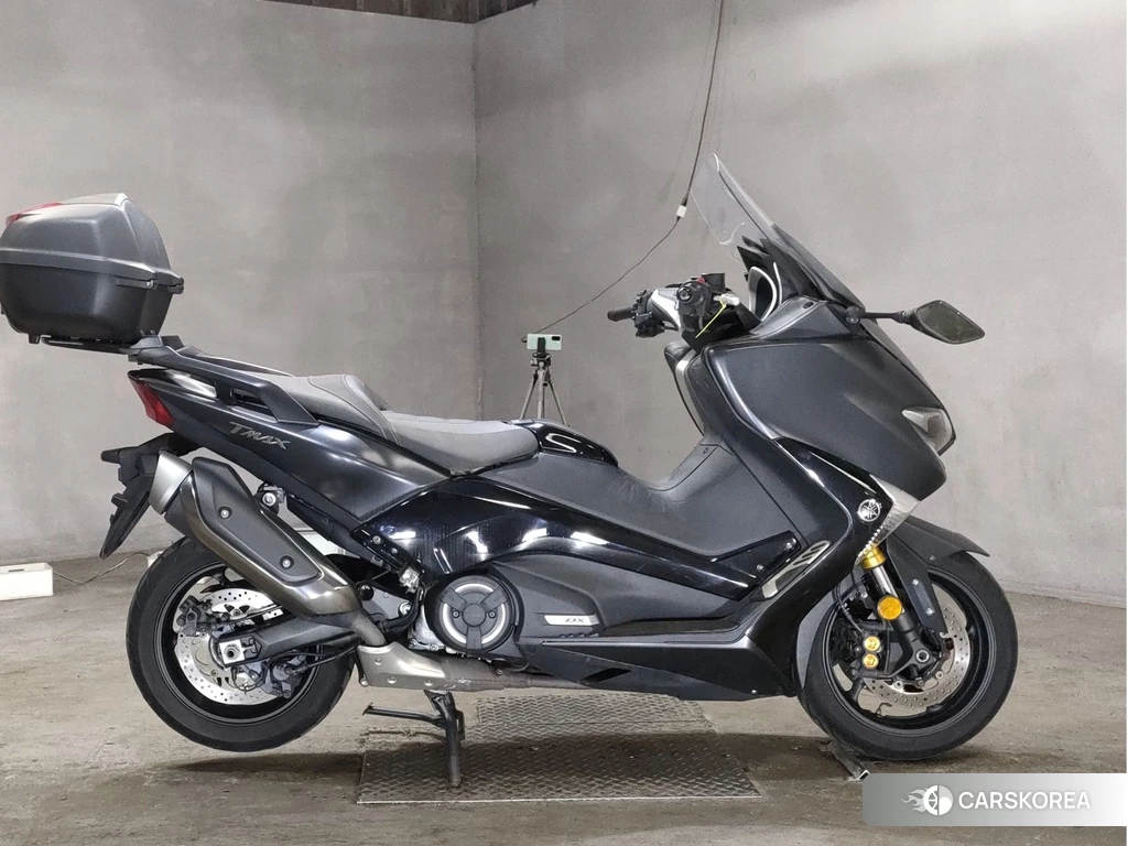 Проданный Yamaha T-MAX 530 DX id 4164090 из Японии, фото 2