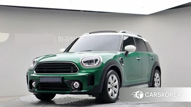 Mini Cooper Countryman 2021 Зеленый из Кореи