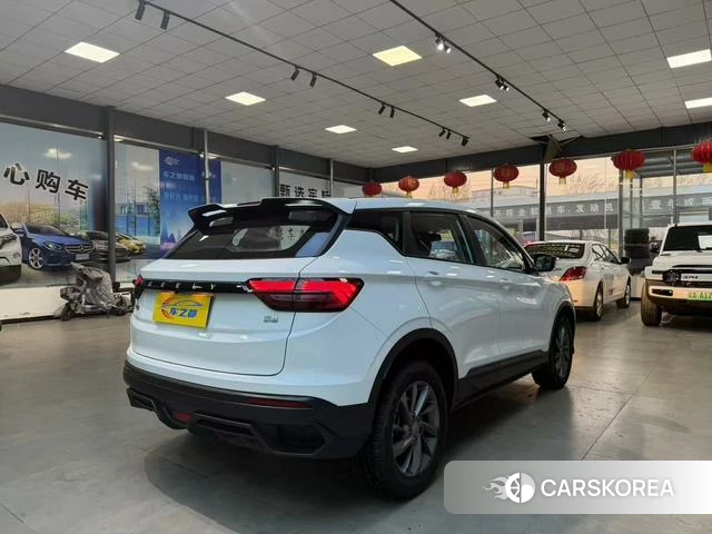 Geely Automobile Binyue 2025 Белый из Китая