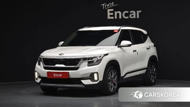 Kia Seltos 2021 Белый из Кореи