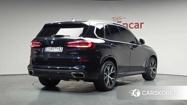 BMW X5 (G05) 2022 Черный из Кореи