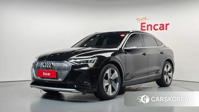 Audi e-Tron 2022 Черный из Кореи