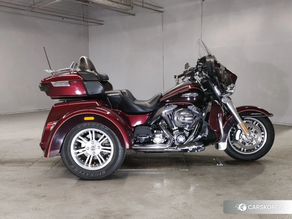 Проданный Harley-Davidson Electra Glide FLHTCUTG1690 2014 из Японии