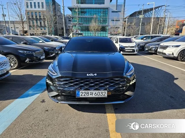 Kia K8 2023 Черный из Кореи