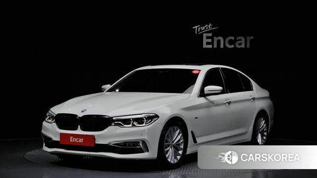 BMW 5 Series (G30) 2018 Белый из Кореи