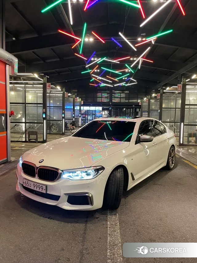 BMW 5 Series (G30) 2018 Белый из Кореи