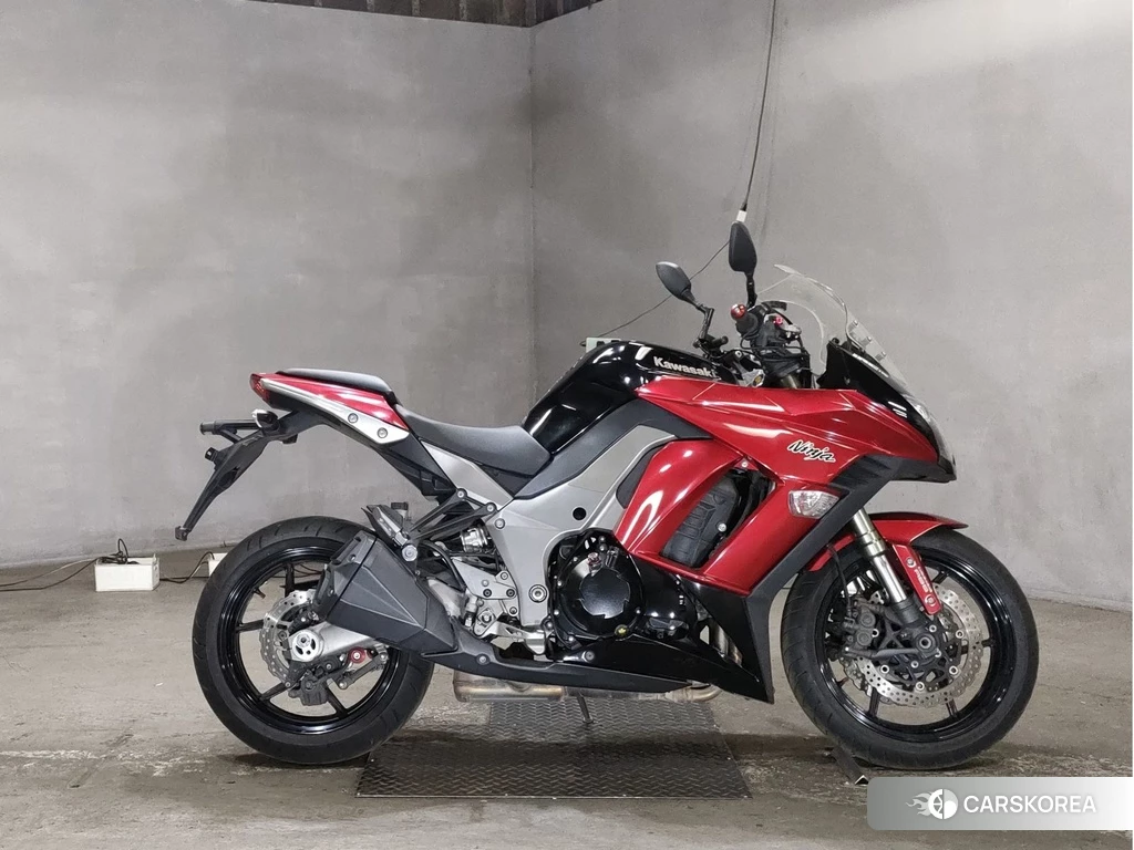 Проданный Kawasaki NINJA 1000 2011 из Японии