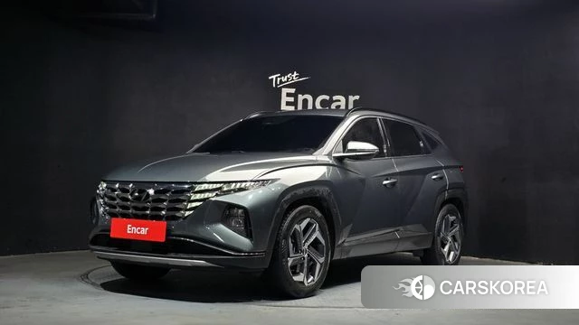 Hyundai Tucson (NX4) 2022 Темно-зеленый из Кореи