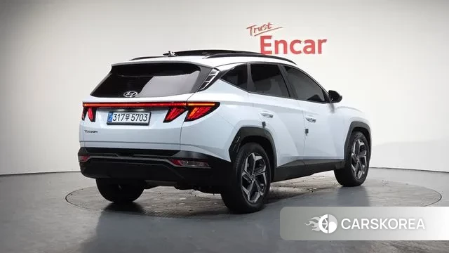 Hyundai Tucson (NX4) 2021 Белый из Кореи