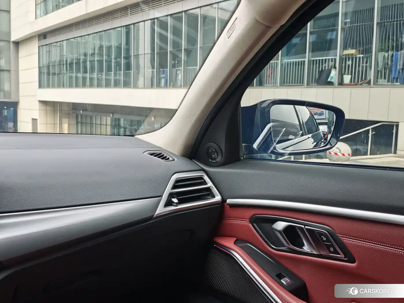 BMW i3 2025 Черный из Китая