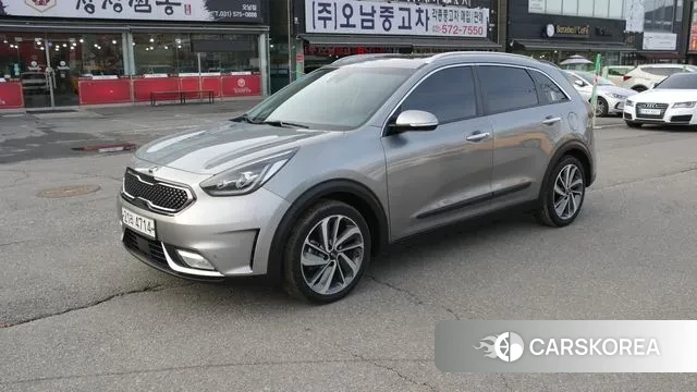 Kia Niro 2018 Серый из Кореи
