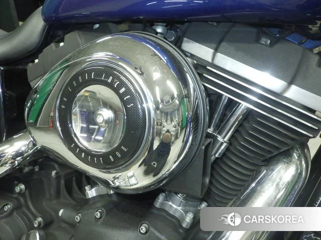 Engine photo