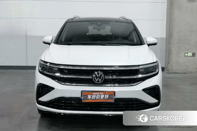 Volkswagen Lanjing 2021 Белый из Китая
