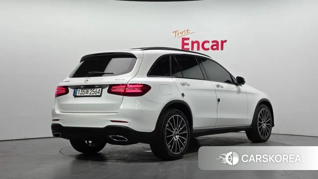 Mercedes-Benz GLC-Class X253 2018 Белый из Кореи