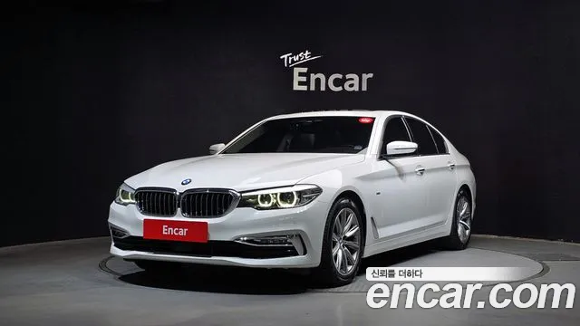 BMW 5 Series (G30) 2018 Белый из Кореи