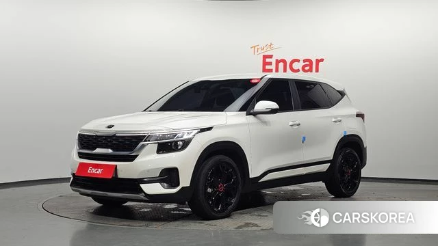 Kia Seltos 2019 Белый из Кореи
