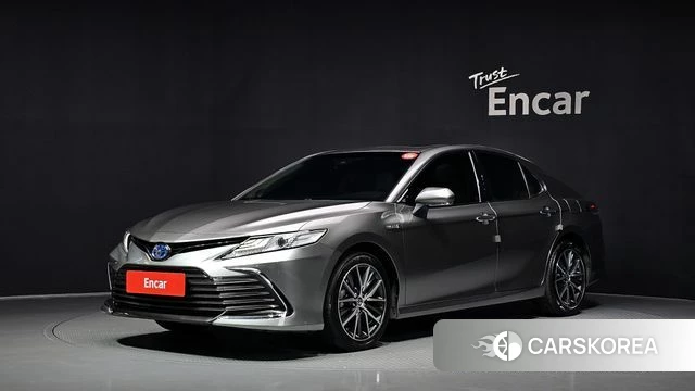 Toyota Camry (XV70) 2023 Серый из Кореи