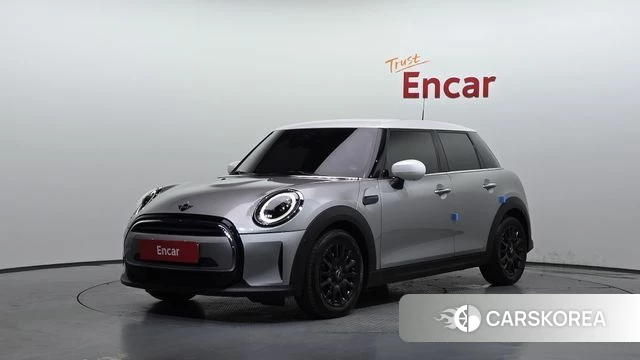 Mini Cooper 2024 Серебряный из Кореи