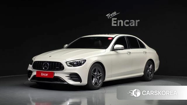 Mercedes-Benz E-Class W213 2022 Белый из Кореи